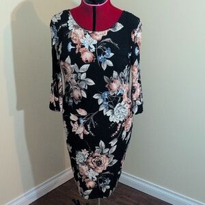 Frank Lyman| Floral Print Black Dress with 3/4 Flared Sleeves Back Zippered